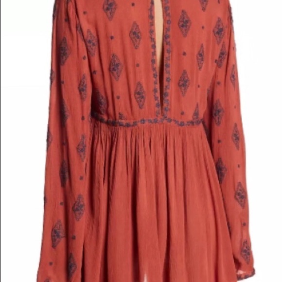 FREE PEOPLE DIAMOND EMBROIDERED BELL SLEEVE TUNIC - Picture 4 of 7